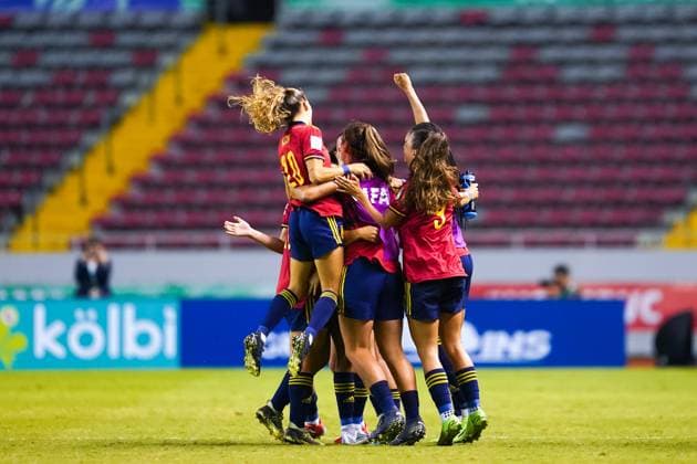 San Jose, Costa Rica, August 20th 2022: Players of Spain celebrate their victory and entry into the seminfinal during the FIFA U20 Womens World Cup Costa Rica 2022 quarterfinal football match between Spain and Mexico at Estadio Nacional in San Jose, Costa Rica. (Daniela Porcelli SPP) Copyright: xDanielaxPorcellix xSPPx spp-en-DaPoSp-20220820-JDP06838