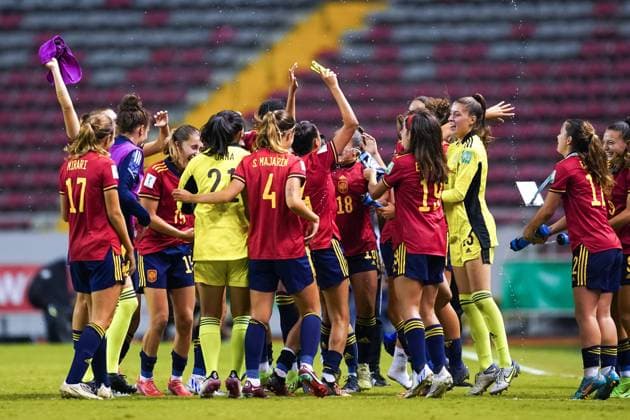 San Jose, Costa Rica, August 20th 2022: Players of Spain celebrate their victory and entry into the seminfinal during the FIFA U20 Womens World Cup Costa Rica 2022 quarterfinal football match between Spain and Mexico at Estadio Nacional in San Jose, Costa Rica. (Daniela Porcelli SPP) Copyright: xDanielaxPorcellix xSPPx spp-en-DaPoSp-20220820-JDP06884