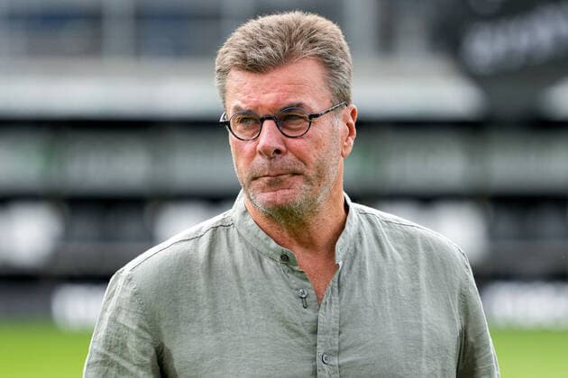 Dieter Hecking sports director, FCN , single image, single photo, action, action, portrait, portrait, 20 08 2022, Sandhausen Germany , Football, 2 Bundesliga, SV Sandhausen 1 FC Nürnberg, DFB DFL REGULATIONS PROHIBIT ANY USE OF PHOTOGRAPHS AS IMAGE SEQUENCES AND OR QUASI VIDEO xozx