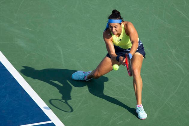 September 19, 2022, Mason, OH, USA: Western and Southern Open Tennis, Mason, OH - Caroline Garcia plays a ball against opponent Aryna Sabalenka. August 20, 2022 - ZUMA Press Mason USA - ZUMAn24_ 20220919_zaf_n24_019 Copyright: xWallyxNellx