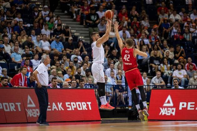 Basketball Hamburg 20 08 2022 Supercup Serbia SRB Germany GER Vanja Marinkovic Serbia, No 09 Andreas Obst Germany, No 42