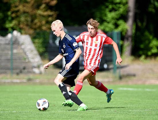 Football, U 19, season 2022 23, A Junioren Bundesliga, Staffel Nord Nordost 2 Spieltag , 1 FC Union Berlin Hamburger SV, v l Jesse Kilo, Tim Schleinitz U19, 1 FC Union Berlin , 21 08 2022, Copyright: xMatthiasxKochx