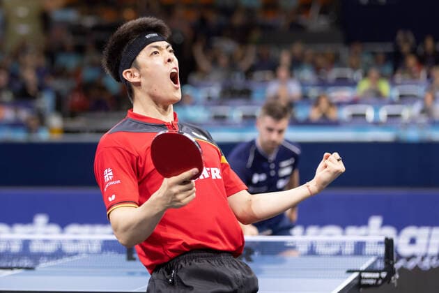 Bilder des Jahres 2022, Sport 08 August Sport Themen der Woche KW33 Sport Bilder des Tages Tischtennis Europameisterschaften Der neue Europameister Dang Qui (Deutschland) jubelt zum Publikum. Tischtennis Europameisterschaften als Teil der European Championships vom 13. bis 21. August in München., München Bayern Deutschland Rudi-Sedlmayer-Halle *** Table Tennis European Championships The new European champion Dang Qui Germany cheers to the audience Table Tennis European Championships as part of the European Championships from 13 to 21 August in Munich , Munich Bavaria Germany Rudi Sedlmayer Hall