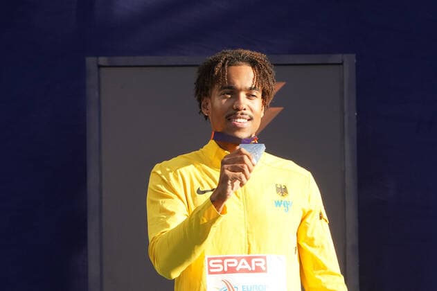 European Championships Munich 2022, European Athletics Championships, European Athletics Championships Munich 2022, 12 08 21 08 2022, Olympic Stadium Munich, pole vault men final, Bo Kanda Lita Baehre, Germany award ceremony , silver medal, , photo Gladys chai von der Laage