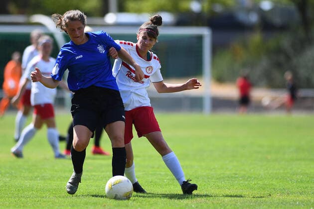 GERMANY, KOELN - AUGUST 21, 2022: The football match of Women Cup DFB-POKAL FRAUEN Fortuna Koeln vs Chemnitzer  Copyright: xVITALIIxKLIUIEVx
