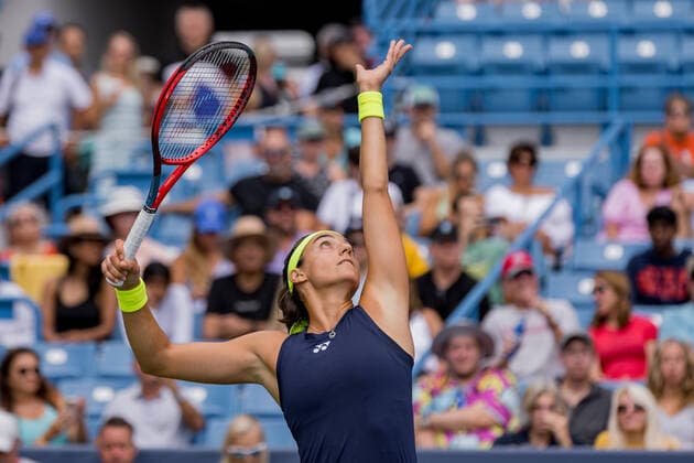 August 21, 2022, Mason, Ohio, USA: Caroline Garcia (FRA) serves during the championship of the Western and Southern Open at the Lindner Family Tennis Center, Mason, Oh. Mason USA - ZUMAs304 20220821_zaf_s304_013 Copyright: xScottxStuartx