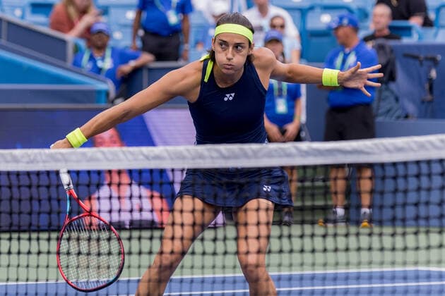 August 21, 2022, Mason, Ohio, USA: Caroline Garcia (FRA) warms up prior to the championship of the Western and Southern Open at the Lindner Family Tennis Center, Mason, Oh. Mason USA - ZUMAs304 20220821_zaf_s304_016 Copyright: xScottxStuartx