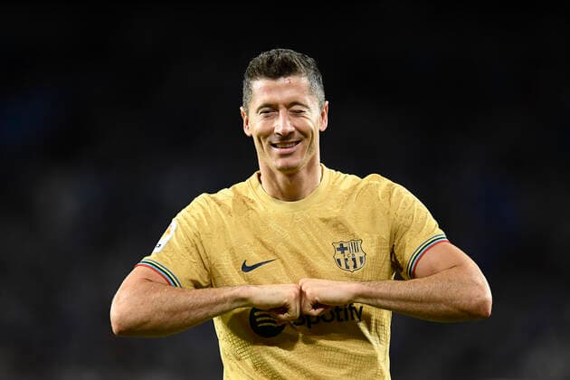 Sport Themen der Woche KW33 Sport Bilder des Tages Real Sociedad v FC Barcelona, Barca - LaLiga Santander Robert Lewandowski centre-forward of Barcelona and Poland celebrates after scoring his sides first goal during the La Liga Santander match between Real Sociedad and FC Barcelona at Reale Arena on August 21, 2022 in San Sebastian, Spain. San Sebastian Guipuzcua Spain  Copyright: xJosexBretonx originalFilename:breton-realsoci220821_nphIG.jpg
