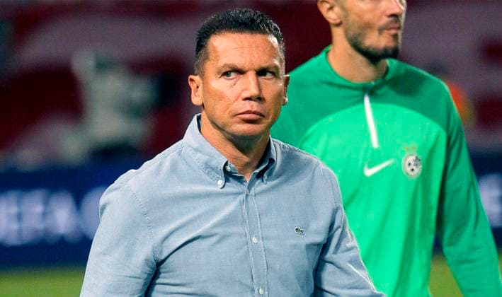 23.08.2022 Belgrade(Serbia) FK Crvena Zvezda(Red Star)-FC Maccabi Haifa play off champions league men s football Barak Bakhar Maccabi Haifa coach :Str