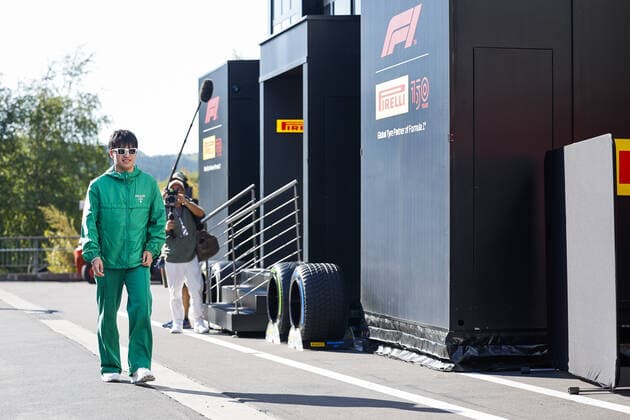 ZHOU Guanyu (chi), Alfa Romeo F1 Team ORLEN C42, portrait during the Formula 1 Rolex Belgian Grand Prix 2022, 14th round of the 2022 FIA Formula One World Championship, WM, Weltmeisterschaft from August 26 to 28, 2022 on the Circuit de Spa-Francorchamps, in Francorchamps, Belgium - F1 - BELGIAN GRAND PRIX 2022 DPPI Panoramic  00122033__DEL8180.JPG_
