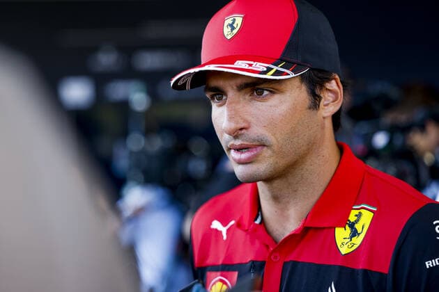 SAINZ Carlos (spa), Scuderia Ferrari F1-75, portrait during the Formula 1 Rolex Belgian Grand Prix 2022, 14th round of the 2022 FIA Formula One World Championship, WM, Weltmeisterschaft from August 26 to 28, 2022 on the Circuit de Spa-Francorchamps, in Francorchamps, Belgium - F1 - BELGIAN GRAND PRIX 2022 DPPI Panoramic  00122033__DEL8634.JPG_