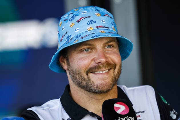 BOTTAS Valtteri (fin), Alfa Romeo F1 Team ORLEN C42, portrait during the Formula 1 Rolex Belgian Grand Prix 2022, 14th round of the 2022 FIA Formula One World Championship, WM, Weltmeisterschaft from August 26 to 28, 2022 on the Circuit de Spa-Francorchamps, in Francorchamps, Belgium - F1 - BELGIAN GRAND PRIX 2022 DPPI Panoramic  00122033__DEL9168.JPG_