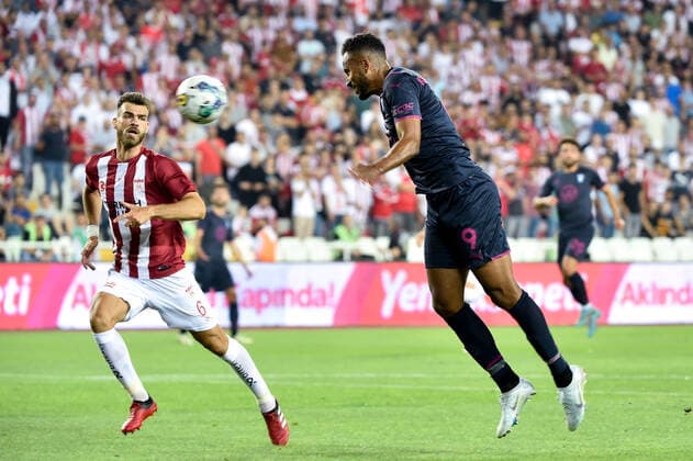 220825 Isaac Kiese Thelin of Malmö FF during the UEFA Europa League play off match between Sivasspor and Malmö FF on August 25, 2022 in Sivas Photo Christian Örnberg BILDBYRAN COP 166 CO0221 football football soccer fotball uefa europa league play off sivasspor malmö ff bbeng,  Copyright: CHRISTIANxÖRNBERG BB220825CO028