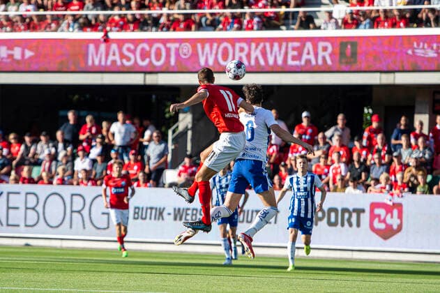 Silkeborg IF v HJK Helsinki, UEFA Europa League qualification, Silkeborg, Denmark Silkeborg, Denmark. 25th, August 2022. Nicklas Helenius (11) of Silkeborg IF and Aapo Halme (6) of HJK Helsinki seen during the UEFA Europa League qualification match between Silkeborg IF and HJK Helsinki at JYSK Park in Silkeborg. Silkeborg Denmark  Copyright: xGonzalesxPhoto MortenxKjaerx