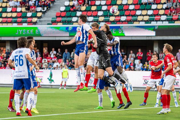 Silkeborg IF v HJK Helsinki, UEFA Europa League qualification, Silkeborg, Denmark Silkeborg, Denmark. 25th, August 2022. Goalkeeper Conor Hazard (1) of HJK Helsinki seen during the UEFA Europa League qualification match between Silkeborg IF and HJK Helsinki at JYSK Park in Silkeborg. Silkeborg Denmark  Copyright: xGonzalesxPhoto MortenxKjaerx