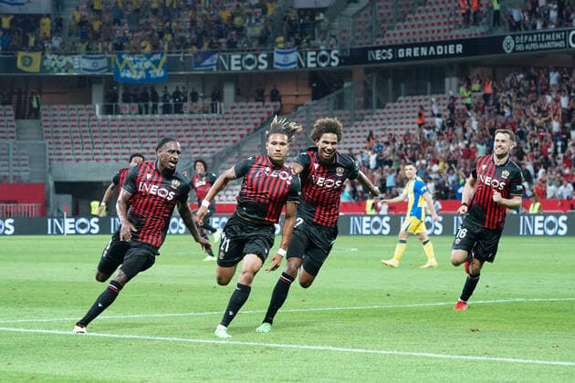 Joie - Alexis Beka Beka (OGC Nice) - Pablo Rosario (OGC Nice) - Calvin Stengs (OGC Nice) - Aaron Ramsey (OGC Nice) FOOTBALL : OGC Nice vs Maccabi Tel Aviv - Barrage retour de confÃ rence Ligue - Nice - 25 08 2022 NorbertScanella Panoramic 