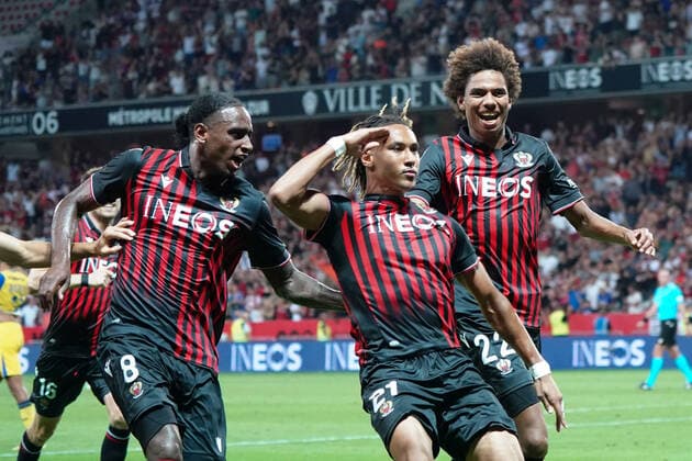 Joie - Alexis Beka Beka (OGC Nice) - Pablo Rosario (OGC Nice) - Calvin Stengs (OGC Nice) FOOTBALL : OGC Nice vs Maccabi Tel Aviv - Barrage retour de confÃ rence Ligue - Nice - 25 08 2022 NorbertScanella Panoramic 