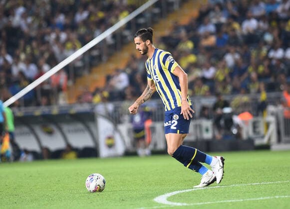 Gustavo Henrique of Fenerbahce during the UEFA Europa League Play-Off second leg match between Fenerbahce and Austria Wien at Ulker Stadium in Istanbul, Turkey on August 25, 2022. ( Photo by Seskimphoto ) Fenerbahce v Austria Wien - UEFA Europa League - Play-off second leg match 