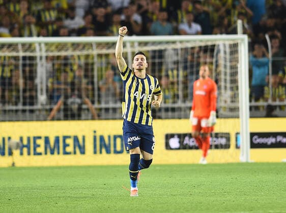 Mert Hakan Yandas of Fenerbahce celebrates after scoring his team s fourth goal during the UEFA Europa League Play-Off second leg match between Fenerbahce and Austria Wien at Ulker Stadium in Istanbul, Turkey on August 25, 2022. ( Photo by Seskimphoto ) Fenerbahce v Austria Wien - UEFA Europa League - Play-off second leg match 