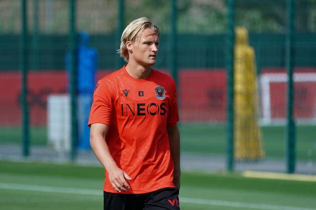 Kasper Dolberg (OGC Nice) FOOTBALL : Entrainement de l™OGC Nice - Nice - 26 08 2022 NorbertScanella Panoramic 