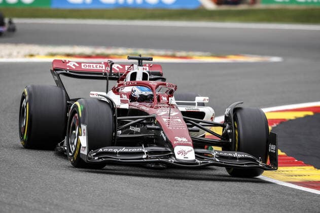 77 BOTTAS Valtteri (fin), Alfa Romeo F1 Team ORLEN C42, action during the Formula 1 Rolex Belgian Grand Prix 2022, 14th round of the 2022 FIA Formula One World Championship, WM, Weltmeisterschaft from August 26 to 28, 2022 on the Circuit de Spa-Francorchamps, in Francorchamps, Belgium - F1 - BELGIAN GRAND PRIX 2022 DPPI Panoramic  _V2_9791