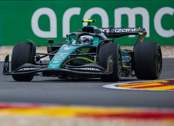 SPA-FRANCORCHAMPS, BELGIUM - AUGUST 26 : Vettel - Aston Martin during the F1 race of the Belgian Formula One Grand Prix Spa Francorchamps on August 26, 2022 in Spa-Francorchamps, Belgium, 26 08 2022 ( Belgian Grand Prix Formula One 2022 PhotoNews Panoramic 