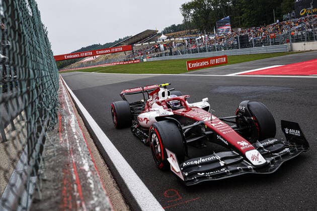 24 ZHOU Guanyu (chi), Alfa Romeo F1 Team ORLEN C42, action during the Formula 1 Rolex Belgian Grand Prix 2022, 14th round of the 2022 FIA Formula One World Championship, WM, Weltmeisterschaft from August 26 to 28, 2022 on the Circuit de Spa-Francorchamps, in Francorchamps, Belgium - F1 - BELGIAN GRAND PRIX 2022 DPPI Panoramic  00122033__DEL8729.JPG A