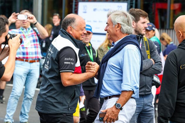 VASSEUR Frederic (fra), Team Principal of Alfa Romeo F1 Team ORLEN, SAINZ Carlos, during the Formula 1 Rolex Belgian Grand Prix 2022, 14th round of the 2022 FIA Formula One World Championship, WM, Weltmeisterschaft from August 26 to 28, 2022 on the Circuit de Spa-Francorchamps, in Francorchamps, Belgium - F1 - BELGIAN GRAND PRIX 2022 - RACE DPPI Panoramic  20220828_GOOD6846