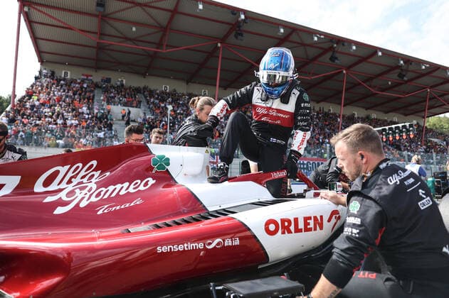BOTTAS Valtteri (fin), Alfa Romeo F1 Team ORLEN C42, portrait during the Formula 1 Rolex Belgian Grand Prix 2022, 14th round of the 2022 FIA Formula One World Championship, WM, Weltmeisterschaft from August 26 to 28, 2022 on the Circuit de Spa-Francorchamps, in Francorchamps, Belgium - F1 - BELGIAN GRAND PRIX 2022 - RACE DPPI Panoramic  AV6_2678