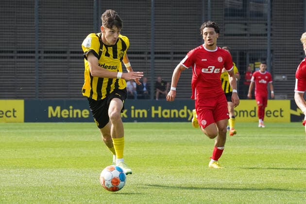 Sunday, 28 08 2022 Season 2022 2023 3 Matchday A Junior Bundesliga U19 Bundesliga at BVB Fussballpark Hohenbuschei, Dortmund, Germany BV Borussia Dortmund U19 Rot Weiss Essen U19 Noa Gabriel Simic Borussia Dortmund U19 7