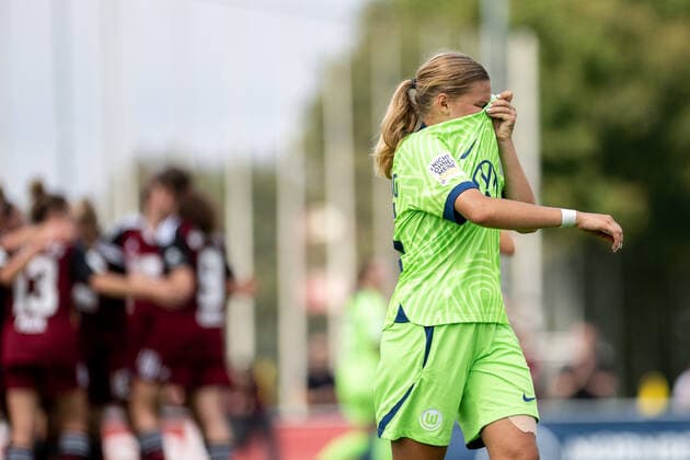 28 08 2022 football season 2022 2023 2 women football Bundesliga 1 matchday 1 FC Nürnberg FCN club VFL Wolfsburg II ThHa Sophia Koschick 25, VFL Wolfsburg II sadly disappointed