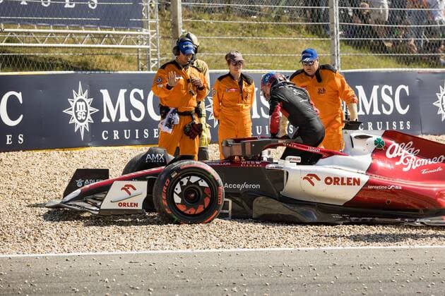 Valtteri Bottas Alfa Romeo F1 Team gets out of his car in the gravel, Belgian Grand Prix 2022, Motorsport, Formula 1, 28 08 2022 Belgian Grand Prix 2022, Motorsport, Formula 1, 28 08 2022 Copyright: xEibner-Pressefoto AlexanderxNeisx EP_ANS