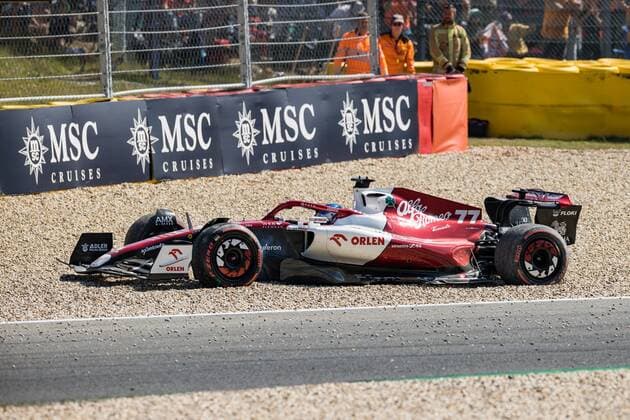 Valtteri Bottas Alfa Romea F1 Team has landed in the gravel, Belgian Grand Prix 2022, Motorsport, Formula 1, 28 08 2022 Belgian Grand Prix 2022, Motorsport, Formula 1, 28 08 2022 Copyright: xEibner-Pressefoto AlexanderxNeisx EP_ANS