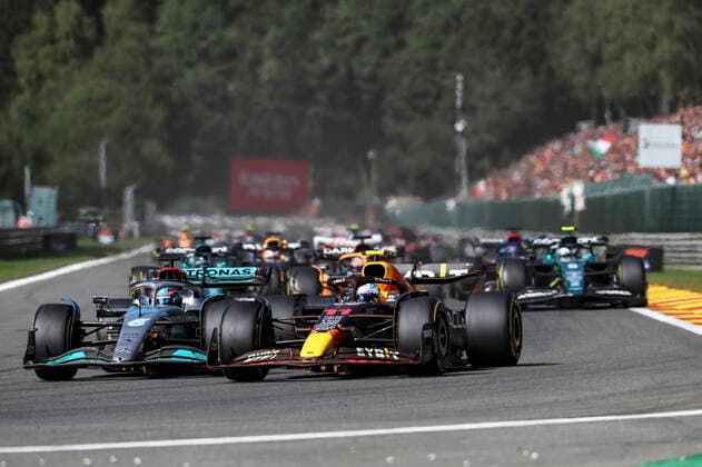 63 George Russell GBR, Mercedes AMG Petronas F1 Team , 11 Sergio Perez MEX, Oracle Red Bull Racing , F1 Grand Prix of Belgium at Circuit de Spa Francorchamps on August 28, 2022 in Spa Francorchamps, Belgium Photo by HOCH ZWEI Spa Francorchamps Belgium