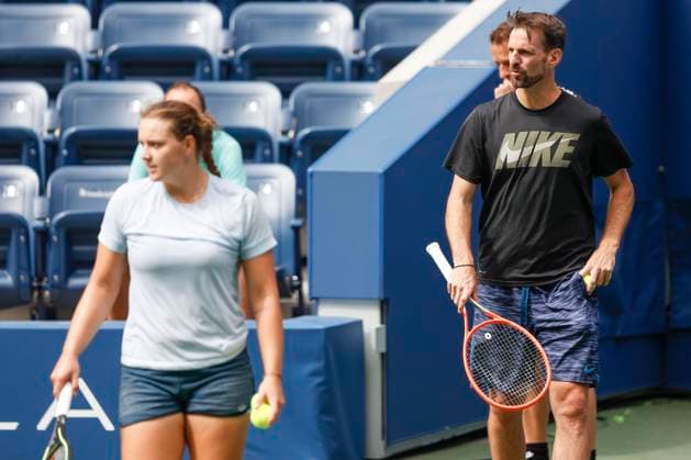 Jule Niemeier and coach Christopher Kas Tennis US Open 2022 Grand Slam Billie Jean King Tennis Center New York New York USA 28 August 2022 Copyright: xJuergenxHasenkopfx