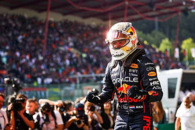 VERSTAPPEN Max (ned), Red Bull Racing RB18, portrait celebration during the Formula 1 Rolex Belgian Grand Prix 2022, 14th round of the 2022 FIA Formula One World Championship, WM, Weltmeisterschaft from August 26 to 28, 2022 on the Circuit de Spa-Francorchamps, in Francorchamps, Belgium - F1 - BELGIAN GRAND PRIX 2022 - RACE DPPI Panoramic  00122034_AV6_3602