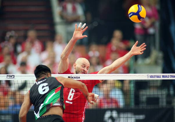KATOWICE HALA SPODEK 28.08.2022 MISTRZOSTWA SWIATA W SIATKOWCE 2022 MECZ GRUPY C POLSKA (BIALO-CZERWONE) - MEKSYK (zielone) NZ Josue De Jesus Lopez Rios , Bartosz Kurek . FOT TOMASZ WANTULA NEWSPIX.PL KATOWICE 28.08.2022 2022 FIVB Volleyball Men s World Championship, WM, Weltmeisterschaft Poland - Pool Phase POLAND - MEXICO TOMASZ WANTULA NEWSPIX.PL --- Newspix.pl POLAND OUT!  150828WAN075
