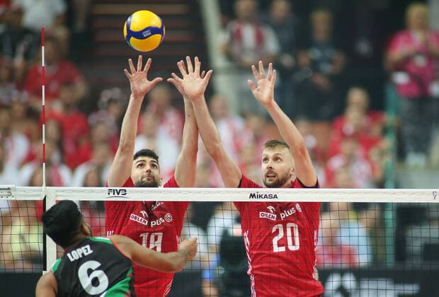 KATOWICE HALA SPODEK 28.08.2022 MISTRZOSTWA SWIATA W SIATKOWCE 2022 MECZ GRUPY C POLSKA (BIALO-CZERWONE) - MEKSYK (zielone) NZ Marcin Janusz , Mateusz Bieniek . FOT TOMASZ WANTULA NEWSPIX.PL KATOWICE 28.08.2022 2022 FIVB Volleyball Men s World Championship, WM, Weltmeisterschaft Poland - Pool Phase POLAND - MEXICO TOMASZ WANTULA NEWSPIX.PL --- Newspix.pl POLAND OUT!  150828WAN081