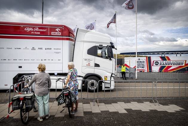 ZANDVOORT The Formula 1 team Alfa Romeo arrives at Circuit Zandvoort where the Formula 1 race Dutch Grand Prix will be held next weekend KOEN VAN WEEL xVIxANPxSportx xxANPxIVx 453691223 originalFilename: 453691223.jpg