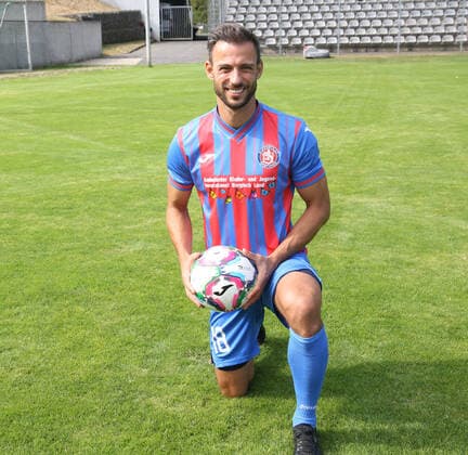 Regionallioga West, season 2022 2023, photo session Wuppertaler SV, 31 08 2022 Roman Prokoph Wuppertaler SV with ball