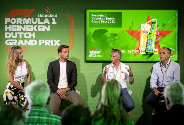 2022 08 31 11 37 15 ZANDVOORT Els Dijkhuizen, Giedo van der Garde, Jan Lammers and Stefano Domenicali during a press meeting at the Zandvoort circuit, in the run up to the Grand Prix GP The GP took place last year in a modified form due to the corona measures This year, up to 110,000 visitors a day are expected ANP SEM VAN DER WAL netherlands out belgium out Zandvoort xVIxxIVx 453798083 originalFilename: 0167866967st.jpg