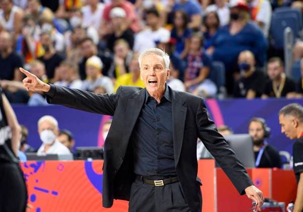 Coach Gordon HERBERT GER , gesture, gesture France FRA Germany GER , preliminary round group B, on 01 09 2022 in Cologne Basketball European Championship EuroBasket 2022 in Germany, from 01 09 18 09 2022 Â