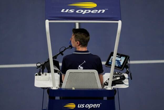 Mandatory Credit: Photo by Dave Shopland Shutterstock (13357856di) Umpire s chair showing USA logos US Open Championships 2022, Day Four, USTA National Tennis Center, Flushing Meadows, New York, USA - 01 Sep 2022 US Open Championships 2022, Day Four, USTA National Tennis Center, Flushing Meadows, New York, USA - 01 Sep 2022 Copyright: xDavexShopland Shutterstockx 13357856di