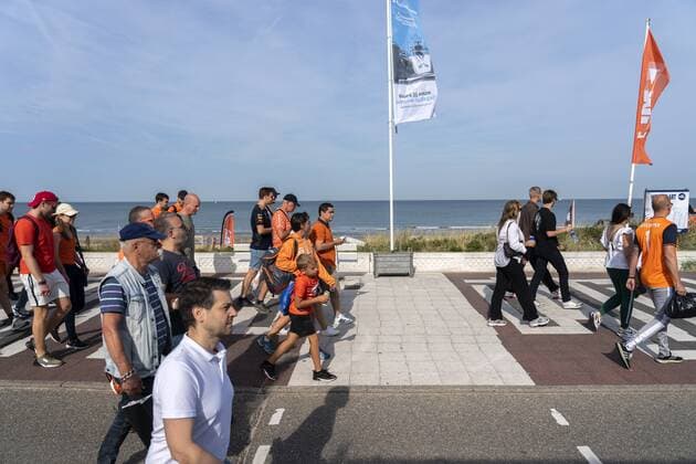 ZANDVOORT Visitors on their way to the Zandvoort circuit where the F1 Grand Prix of the Netherlands will be held this weekend ANP JEROEN JUMELET xVIxANPxSportx xxANPxIVx 453912359 originalFilename: 453912359.jpg