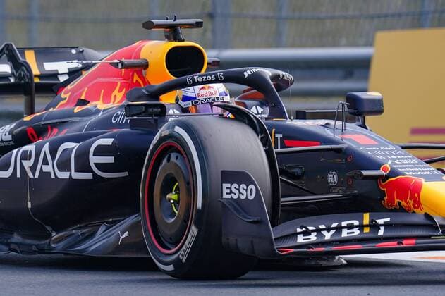 ZANDVOORT , 01-09-2022 , CM.com circuit zandvoort , Formula 1 Dutch Grand Prix 2022 - Friday , Max Verstappen of Red Bull Racing Formula 1 Dutch Grand Prix 2022 Friday  x18078228x Copyright: