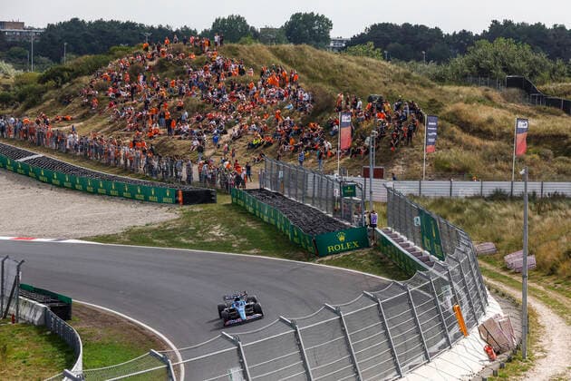 14 Fernando Alonso ESP, BWT Alpine F1 Team , F1 Grand Prix of the Netherlands at Circuit Zandvoort on September 2, 2022 in Zandvoort, Netherlands Photo by HOCH ZWEI Zandvoort Netherlands