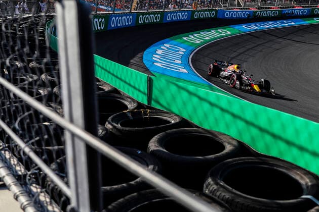 September 2, 2022, Zandvoort, Netherlands: September 2, 2022, Zandvoort, Netherlands: MAX VERSTAPPEN of Red Bull Racing during the Formula 1 Dutch Grand Prix Practice 2 at Circuit Zandvoort on September 1, 2022 in Zandvoort, Netherlands. Zandvoort Netherlands - ZUMAz156 20220902_zip_z156_017 Copyright: xBeataxZawrzelx