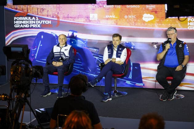 TOST Franz (aut), Team Principal of Scuderia AlphaTauri, CAPITO Jost, Chief Executive Officer of Williams Racing, SZAFNAUER Otmar, Team Principal of Alpine F1 Team, portrait, team principal press conference, PK, Pressekonferenz during the Formula 1 Heineken Dutch Grand Prix 2022, 15th round of the 2022 FIA Formula One World Championship, WM, Weltmeisterschaft from September 2 to 4, 2022 on the Zandvoort Circuit, in Netherlands, Belgium - F1 - DUTCH GRAND PRIX 2022 DPPI Panoramic 00122035_AV6_7231.JPG_