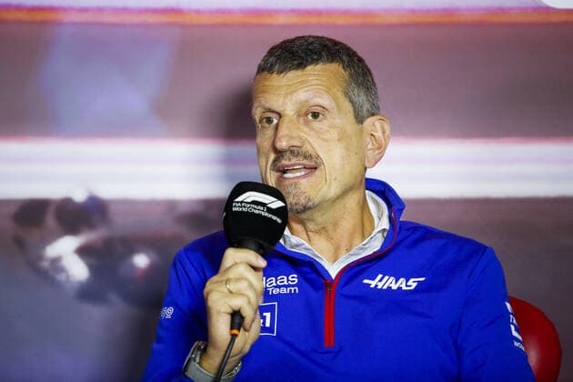 STEINER Guenther (ita), Team Principal of Haas F1 team, portrait, team principal press conference, PK, Pressekonferenz during the Formula 1 Heineken Dutch Grand Prix 2022, 15th round of the 2022 FIA Formula One World Championship, WM, Weltmeisterschaft from September 2 to 4, 2022 on the Zandvoort Circuit, in Netherlands, Belgium - F1 - DUTCH GRAND PRIX 2022 DPPI Panoramic 00122035__V2_5874.JPG_