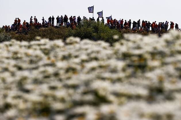ZANDVOORT Race fans during the 3rd free practice session ahead of the F1 Grand Prix of the Netherlands at Circuit Zandvoort on September 3, 2022 in Zandvoort, Netherlands KOEN VAN WEEL F1 Grand Prix of The Netherlands Practice 3 2022 xVIxANPxSportx xxANPxIVx 453972075 originalFilename: 453972075.jpg